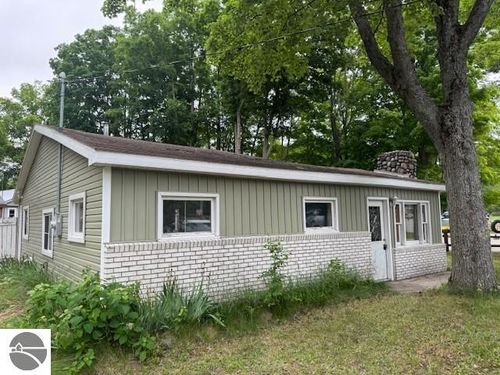 13765 Sunburry Rd Ne, Kalkaska, MI, 49646-8547 | Card Image