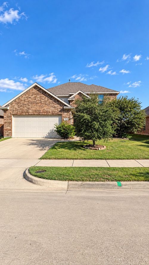 5820 Melville Ln, Forney, TX, 75126-4167 | Card Image