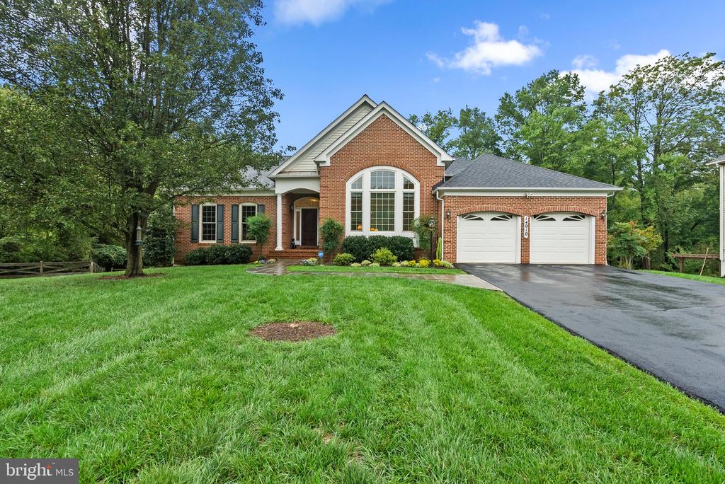 Loblolly Ter, Rockville, MD 20850