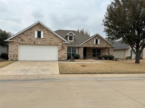 9412 Grandview Dr, Denton, TX, 76207-6630 | Card Image