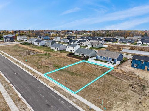326 Wild Rose Way, Stoughton, WI, 53589 | Card Image