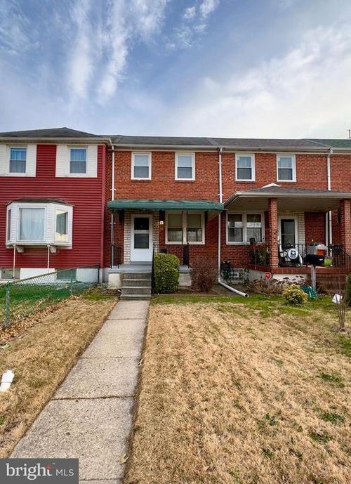 429 Oakwood Rd, DUNDALK, MD, 21222-2218 | Card Image