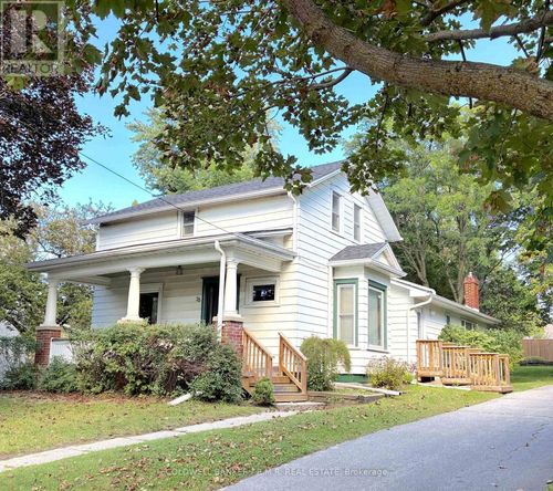 35 Main Street S, Uxbridge, ON, L9P1J4 | Card Image