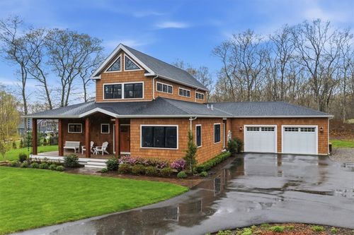 18 Fallon Trl, Westerly, RI, 02891-5934 | Card Image