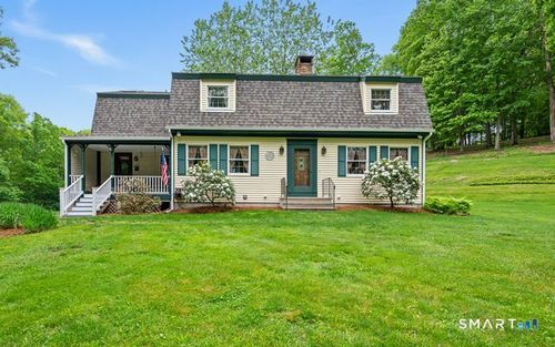 17 Markham Rd, East Hampton, CT, 06424-1640 | Card Image