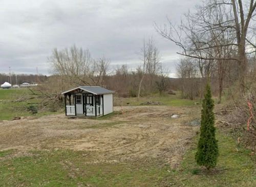 11935 Seitzinger Rd, North East, PA, 16428-3459 | Card Image