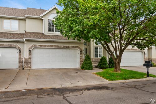 810 Park Shadows Cir, Bountiful, UT, 84010-6843 | Card Image