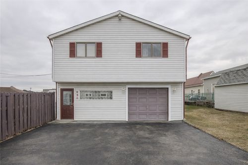 690 Baird Ave, Washington, PA, 15301-5406 | Card Image
