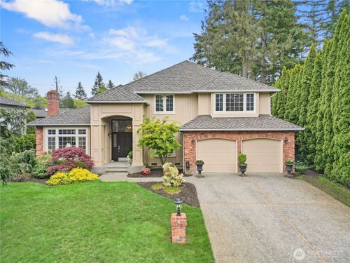 3122 235th Ave Se, Sammamish, WA, 98075-9484 | Card Image