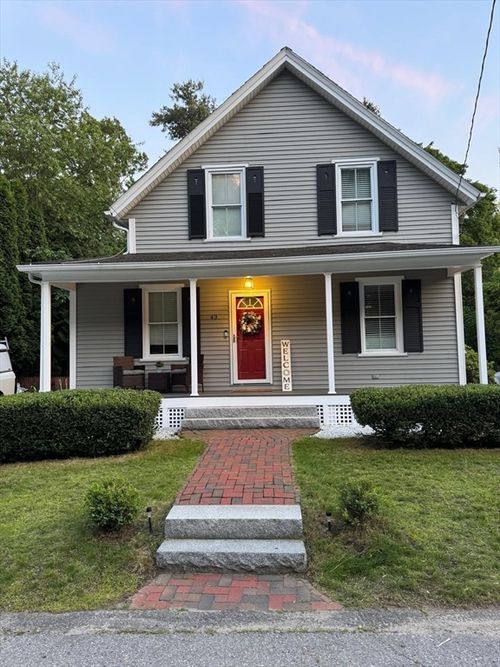 43 Fredonian St, Shirley, MA, 01464-2836 | Card Image