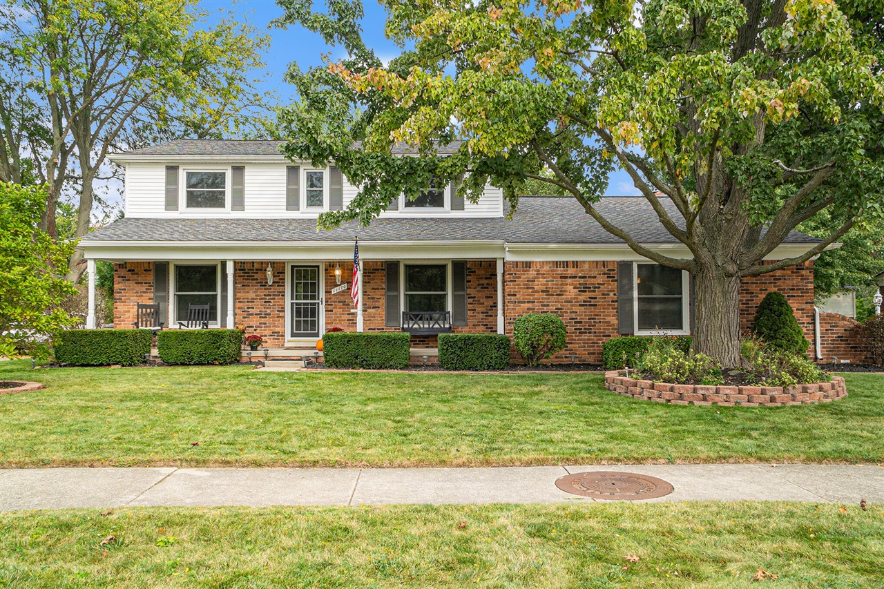 Bellwood Dr, Plymouth, MI 48170