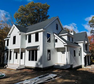 2 White Cedar Lane, House other with 4 bedrooms, 2 bathrooms and null parking in Newton NH | Image 1