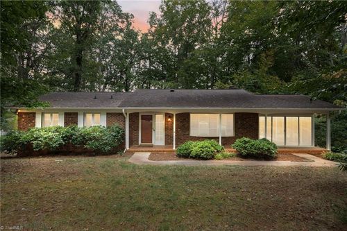 5306 Guida Dr, Greensboro, NC, 27410-5206 | Card Image