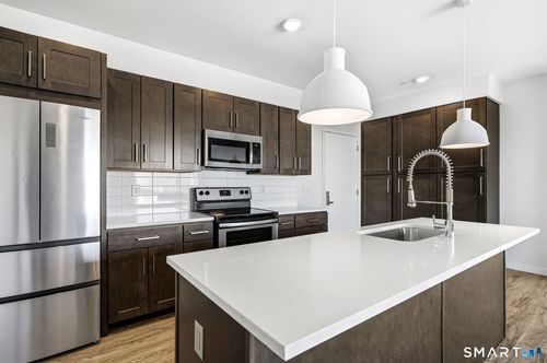 402-19 Day Street, Norwalk, CT, 06854 | Card Image