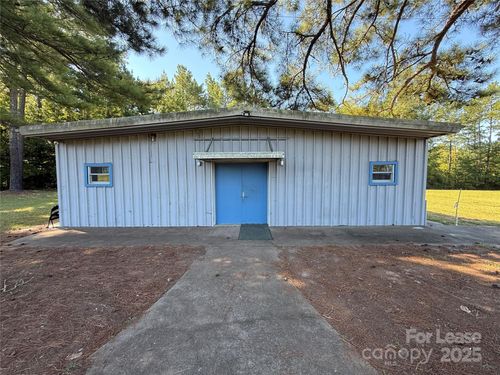 2549 Us Highway 74 W, Wadesboro, NC, 28170-7556 | Card Image