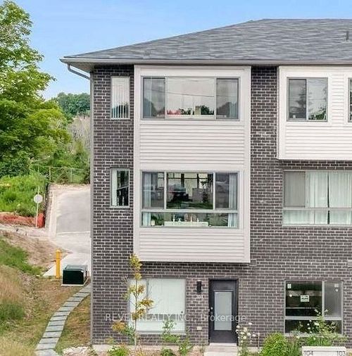 369 Essa Rd, Barrie, ON, L4N9C8 | Card Image