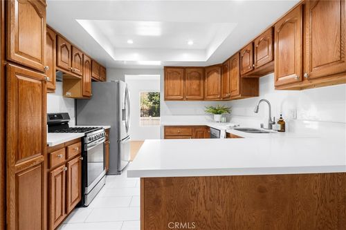 1951 Pine Dr, La Habra, CA, 90631-5986 | Card Image