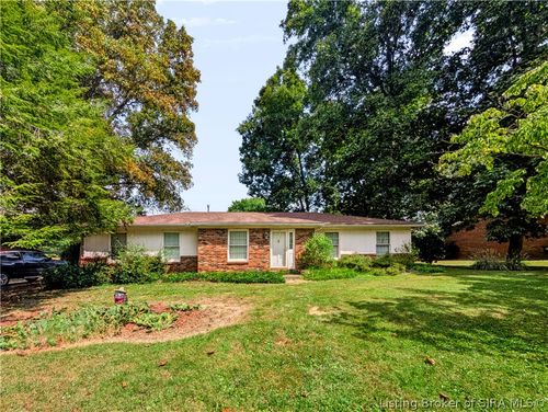 8514 Brock Rd, Charlestown, IN, 47111-9647 | Card Image