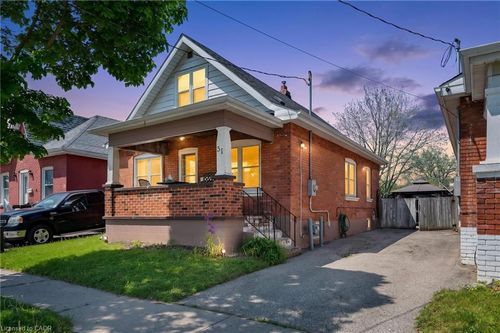 51 Aberdeen Avenue, Brantford, ON, N3S1R7 | Card Image