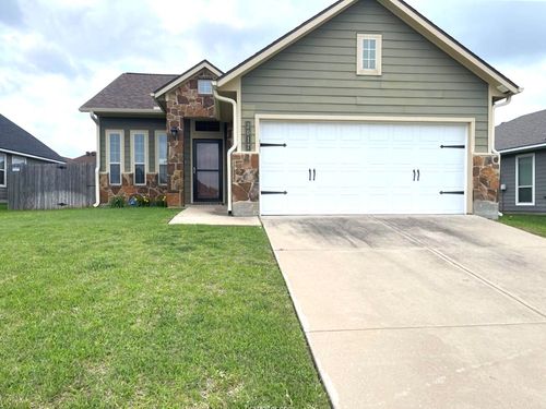 2017 Polmont Dr, Bryan, TX, 77807-1453 | Card Image