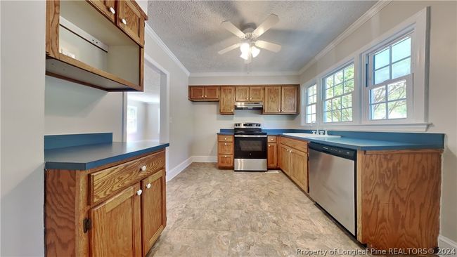 512 Cape Fear Avenue, House other with 2 bedrooms, 1 bathrooms and null parking in Fayetteville NC | Image 3