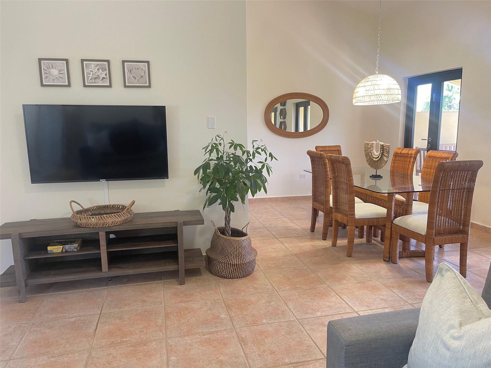 Residential en venta en HUMACAO, 100 CANDELERO RD, 1668 m²