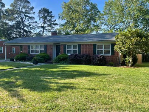 2417 Slay Dr, Greenville, NC, 27858-4712 | Card Image
