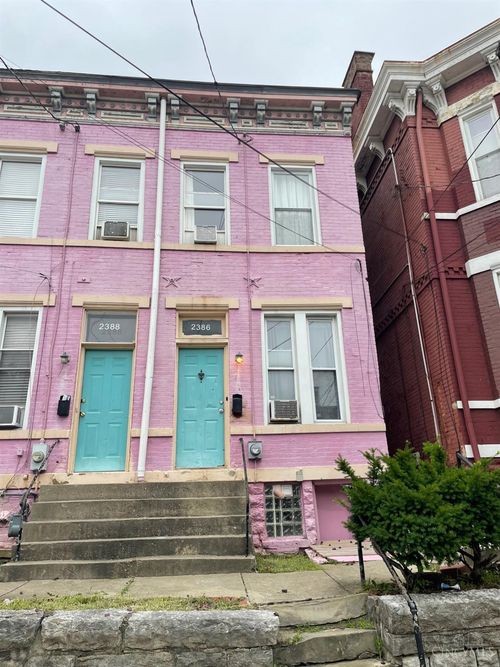 2386 Wheeler St, Cincinnati, OH, 45219-1216 | Card Image