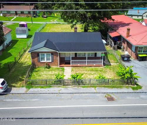 809 E Main St, Saltville, VA, 24370-3419 | Card Image