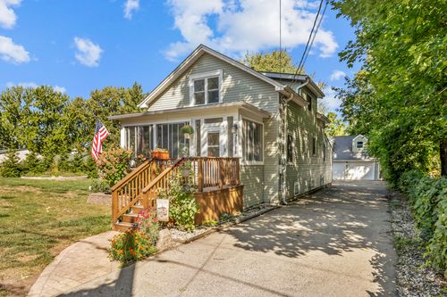 26700 W Woodland Ave, Antioch, IL, 60002-9754 | Card Image