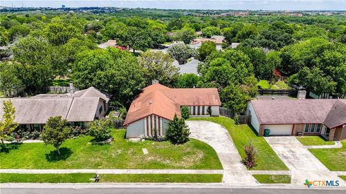 11408 Golden Oak Trl, Live Oak, TX, 78233-2913 | Card Image