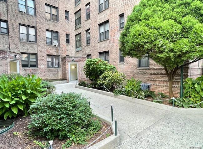 APT-4A - 43-34 Union St, Home with 3 bedrooms, 1 bathrooms and null parking in Flushing NY | Image 8