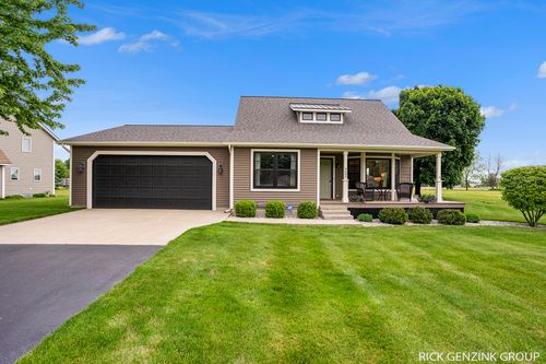 4685 Harris Dr, Hamilton, MI, 49419-9100 | Card Image