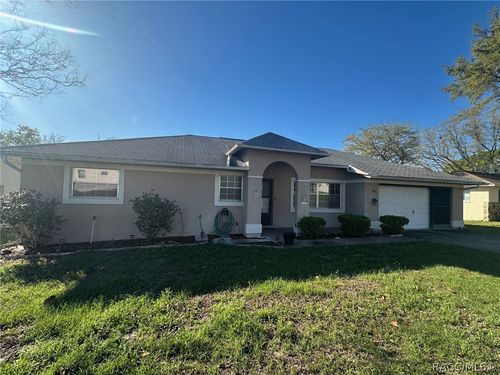 186 W Valerian Pl, Beverly Hills, FL, 34465-3850 | Card Image