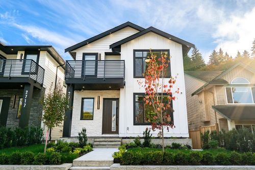 2715 Henry St, Port Moody, BC, V3H2J8 | Card Image