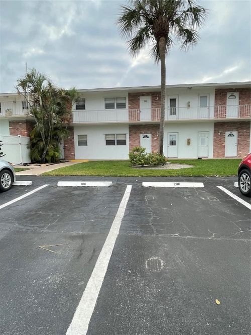206-2851 E Golf Blvd, Pompano Beach, FL, 33064-3772 | Card Image