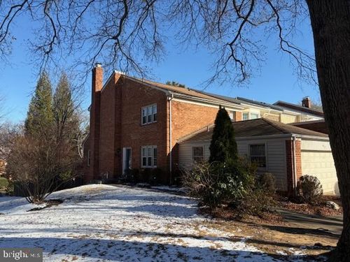 913 Moorefield Hill Grv Sw, VIENNA, VA, 22180-6267 | Card Image