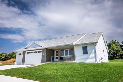 4802 Sumpter Dr, Milton, WI, 53563-8487 | Card Image