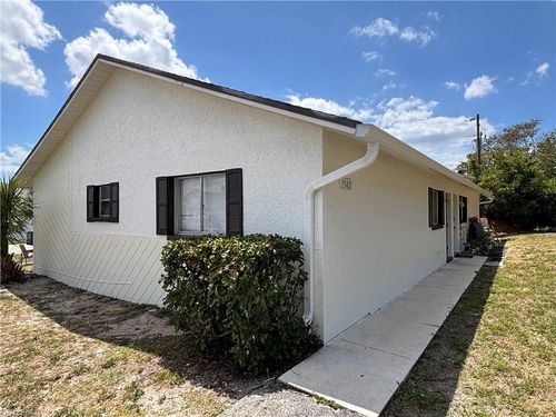 2-1342 Se 2nd Ave, Cape Coral, FL, 33990-2095 | Card Image