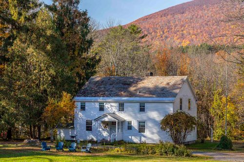 3160 Vt Route 7a, Arlington, VT, 05250-8873 | Card Image