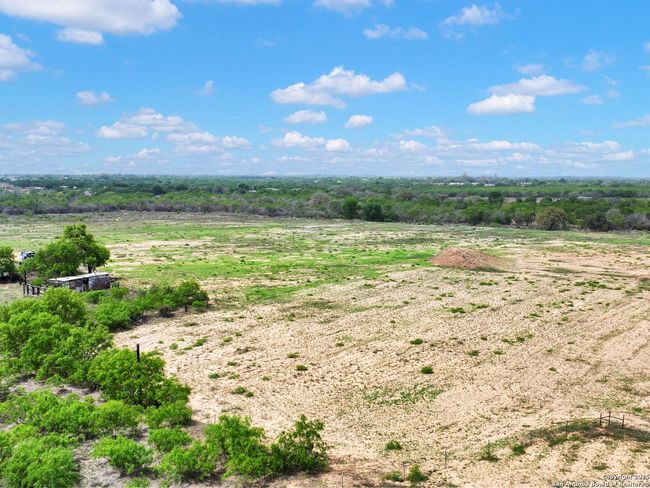 17171 Interstate 35 S, Home with 0 bedrooms, 0 bathrooms and null parking in Atascosa TX | Image 15