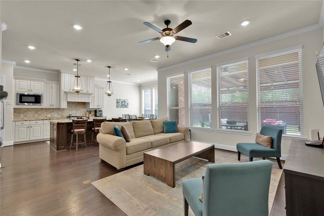 15 Forest Ravine Dr, Townhouse with 3 bedrooms, 3 bathrooms and 2 parking in Tomball TX | Image 6