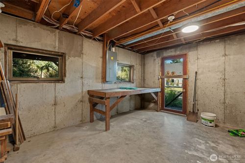 1130 Queets Dr, Fox Island, WA, 98333-9628 | Card Image