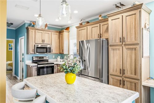 860-860 Nettles Boulevard, Jensen Beach, FL, 34957 | Card Image