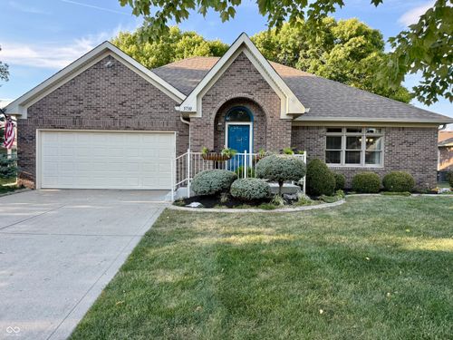 5730 Kensington Way S, Plainfield, IN, 46168-7550 | Card Image