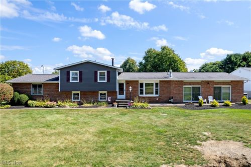 1140 Heatherwood Lane, Orrville, OH, 44667 | Card Image