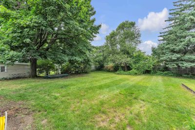 52 Green Acres Drive, House other with 2 bedrooms, 1 bathrooms and null parking in Burlington VT | Image 3