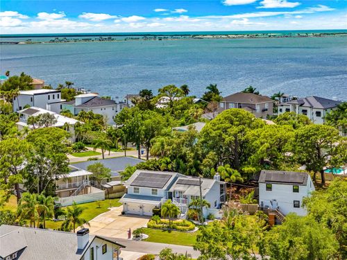 201 Lagoon Dr, Palm Harbor, FL, 34683-5439 | Card Image