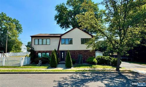 37 Hazelview Ave, Clifton, NJ, 07011-3461 | Card Image