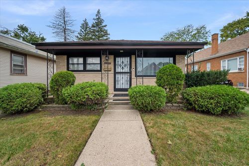 12356 S Carpenter St, Calumet Park, IL, 60827-6211 | Card Image